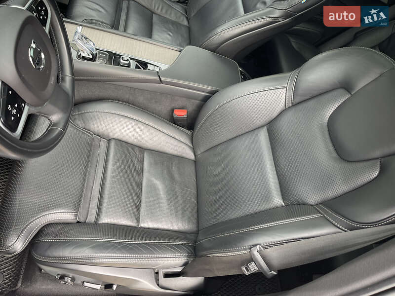 Внедорожник / Кроссовер Volvo XC90 2021 в Киеве фото 21 Внедорожник / Кроссовер Volvo XC90 2021 в Киеве