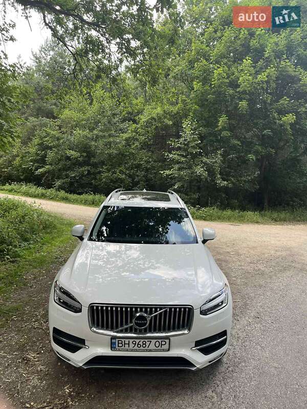 Внедорожник / Кроссовер Volvo XC90 2018 в Киеве