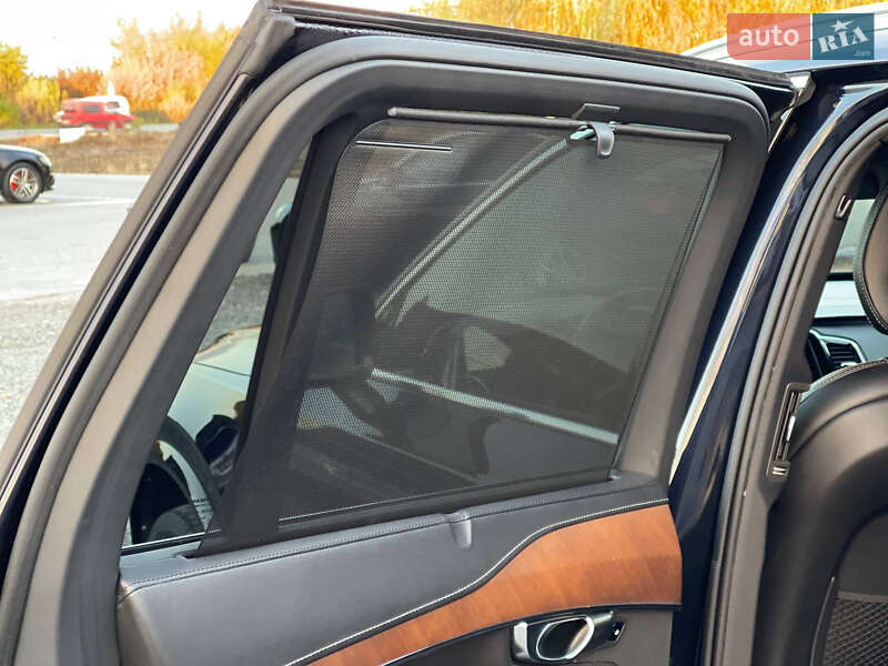 Внедорожник / Кроссовер Volvo XC90 2017 в Черновцах