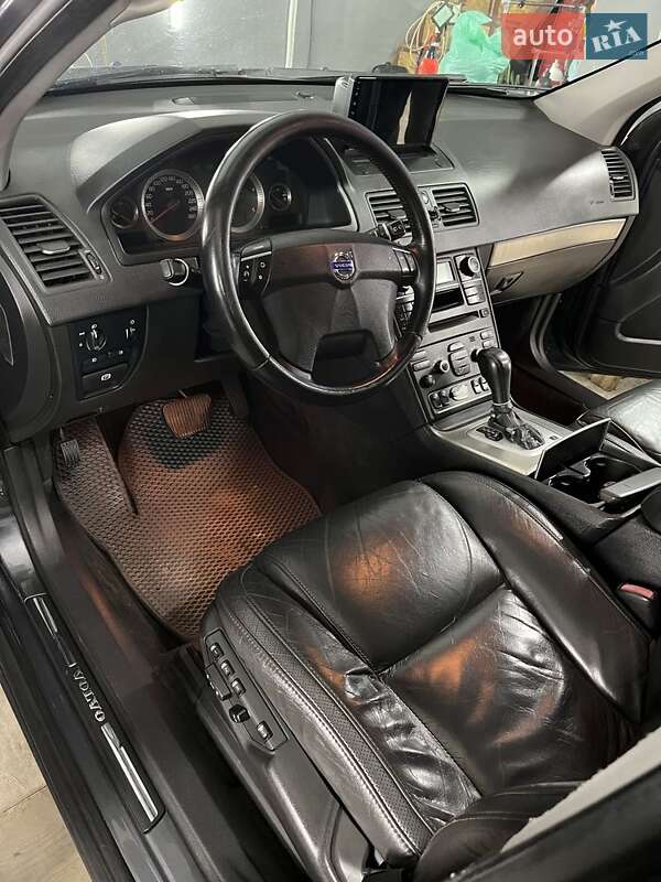 Внедорожник / Кроссовер Volvo XC90 2007 в Чернигове