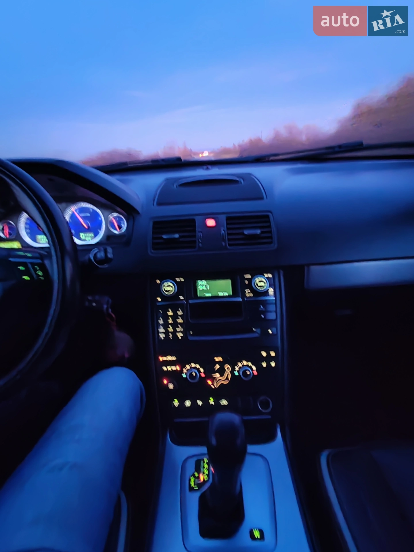 2010 Volvo XC90 - мініатюра 8