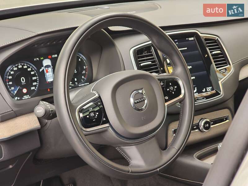 Позашляховик / Кросовер Volvo XC90 2020 в Львові фото 41 Позашляховик / Кросовер Volvo XC90 2020 в Львові