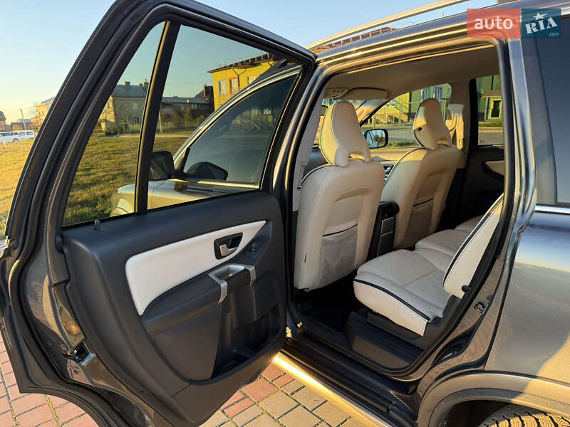 Внедорожник / Кроссовер Volvo XC90 2010 в Тернополе фото 35 Внедорожник / Кроссовер Volvo XC90 2010 в Тернополе