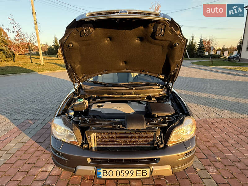 Внедорожник / Кроссовер Volvo XC90 2010 в Тернополе фото 64 Внедорожник / Кроссовер Volvo XC90 2010 в Тернополе