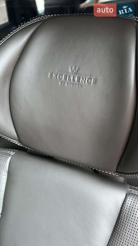 Внедорожник / Кроссовер Volvo XC90 2016 в Киеве фото 22 Внедорожник / Кроссовер Volvo XC90 2016 в Киеве