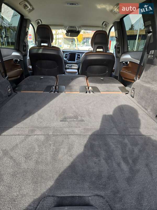 Позашляховик / Кросовер Volvo XC90 2019 в Києві фото 22 Позашляховик / Кросовер Volvo XC90 2019 в Києві