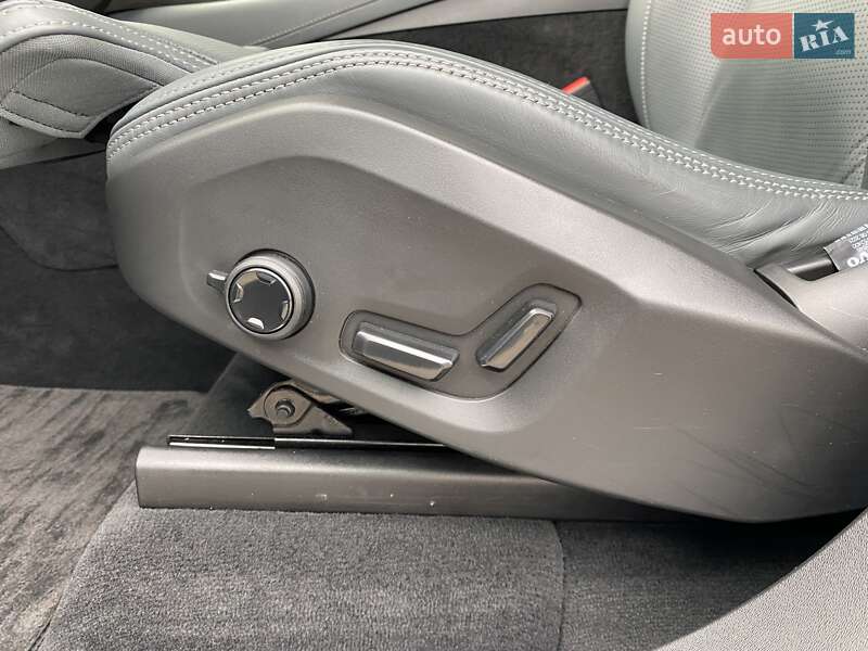 Внедорожник / Кроссовер Volvo XC90 2021 в Киеве фото 28 Внедорожник / Кроссовер Volvo XC90 2021 в Киеве