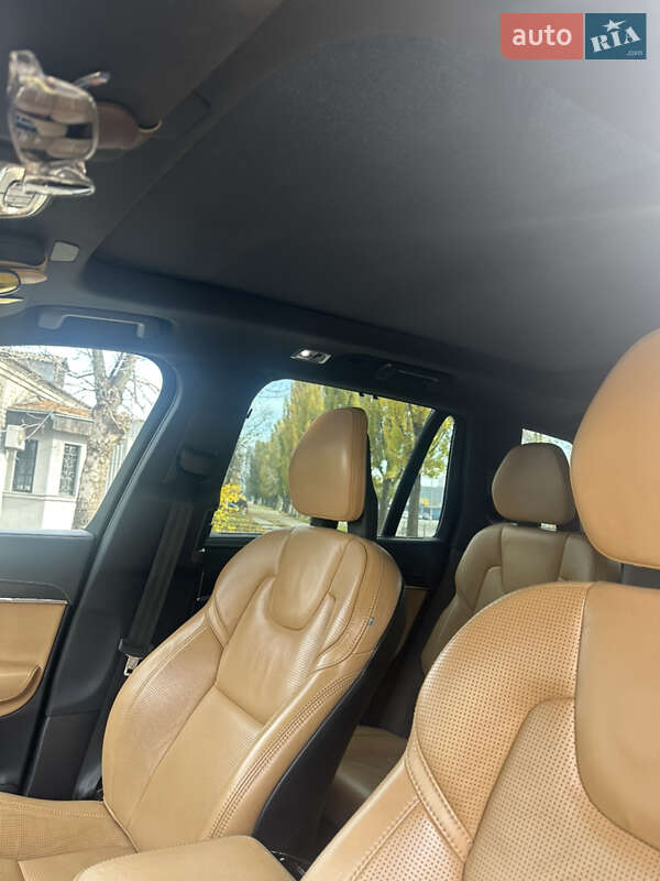 Позашляховик / Кросовер Volvo XC90 2020 в Києві