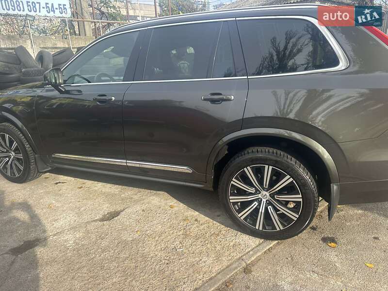 Позашляховик / Кросовер Volvo XC90 2020 в Києві