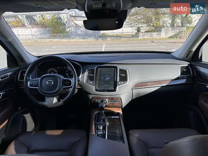 Внедорожник / Кроссовер Volvo XC90 2019 в Киеве