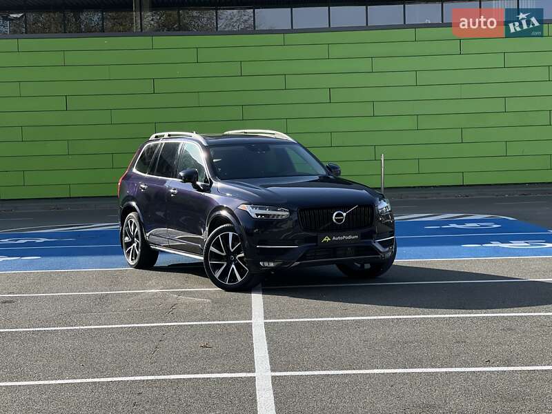 Внедорожник / Кроссовер Volvo XC90 2019 в Киеве