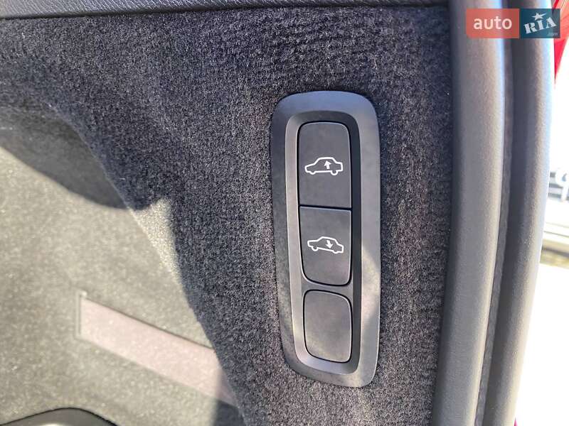 Внедорожник / Кроссовер Volvo XC90 2015 в Львове