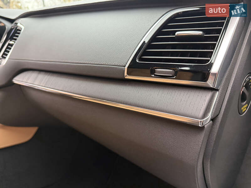 Внедорожник / Кроссовер Volvo XC90 2023 в Киеве