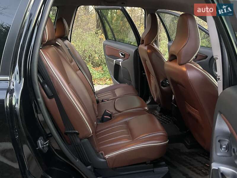 Внедорожник / Кроссовер Volvo XC90 2012 в Радивилове