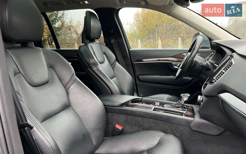 Внедорожник / Кроссовер Volvo XC90 2016 в Львове