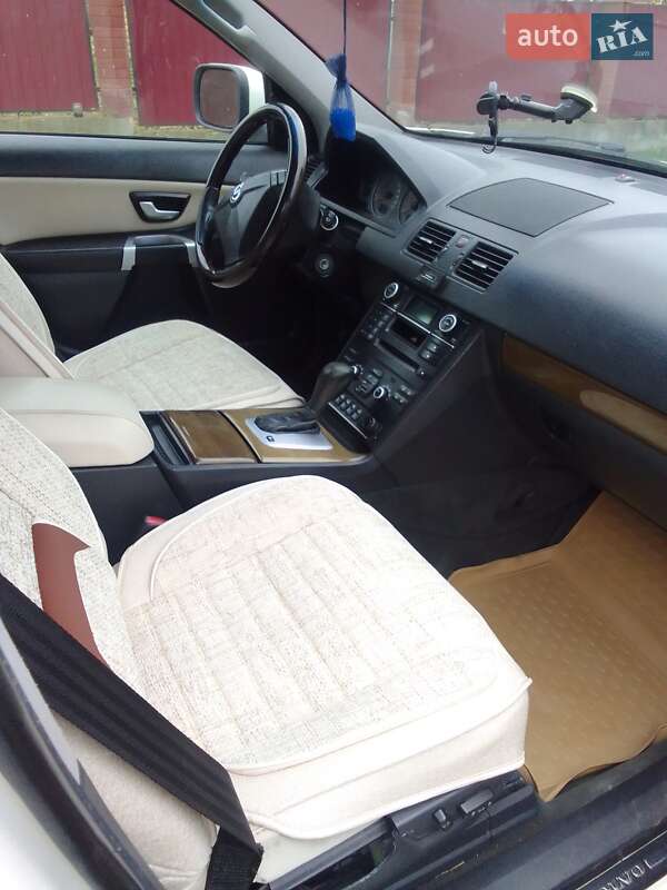 Позашляховик / Кросовер Volvo XC90 2010 в Калуші фото 9 Позашляховик / Кросовер Volvo XC90 2010 в Калуші