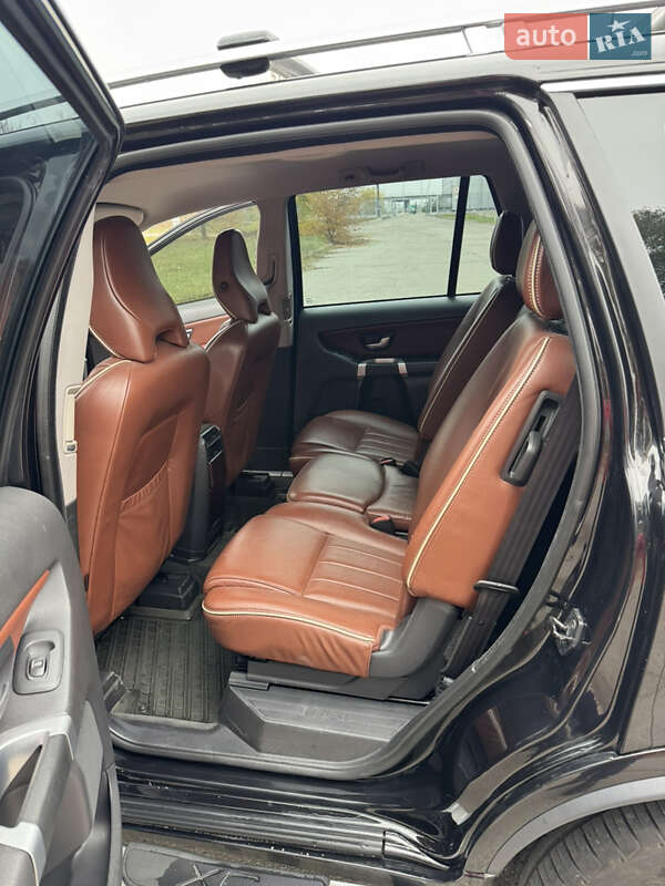 Внедорожник / Кроссовер Volvo XC90 2012 в Днепре