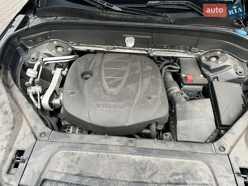 Внедорожник / Кроссовер Volvo XC90 2016 в Хмельницком