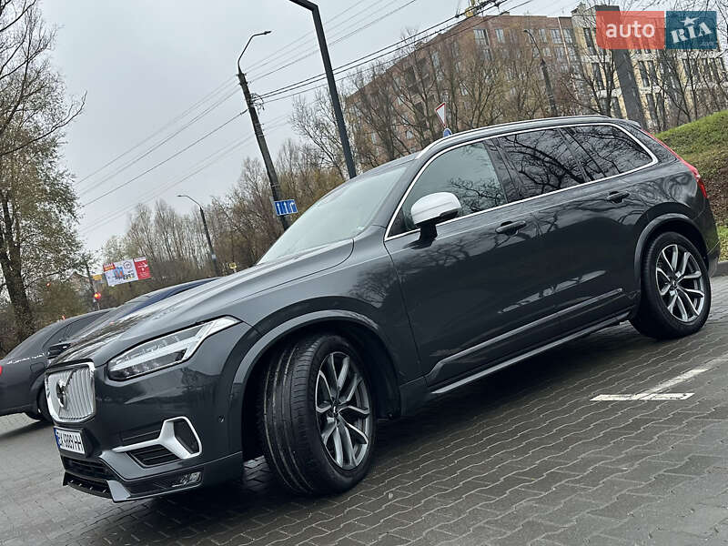 Внедорожник / Кроссовер Volvo XC90 2016 в Хмельницком