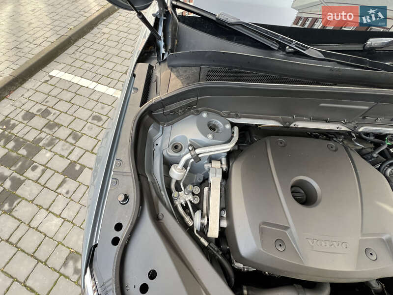 Позашляховик / Кросовер Volvo XC90 2019 в Івано-Франківську