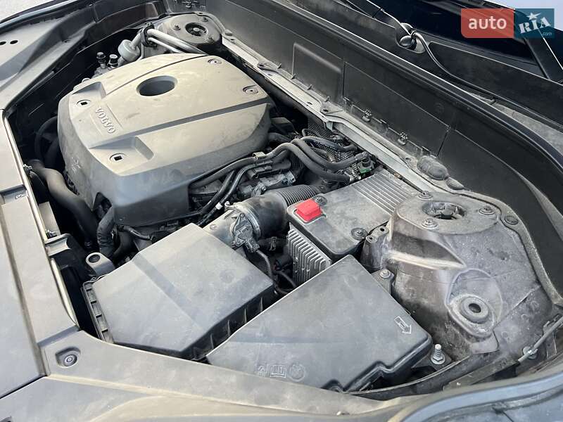 Внедорожник / Кроссовер Volvo XC90 2018 в Киеве фото 36 Внедорожник / Кроссовер Volvo XC90 2018 в Киеве