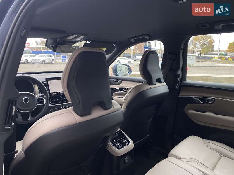 Внедорожник / Кроссовер Volvo XC90 2025 в Днепре фото 37 Внедорожник / Кроссовер Volvo XC90 2025 в Днепре