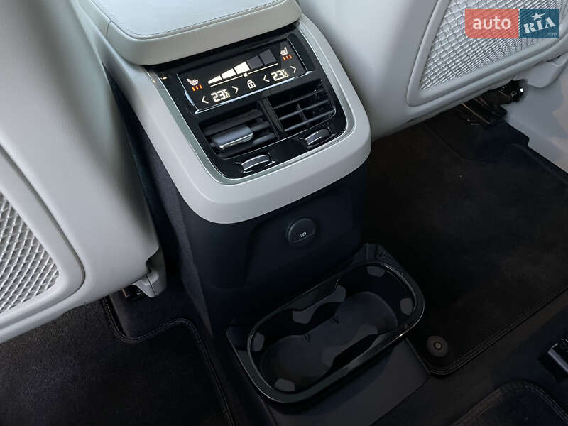 Внедорожник / Кроссовер Volvo XC90 2020 в Одессе фото 21 Внедорожник / Кроссовер Volvo XC90 2020 в Одессе