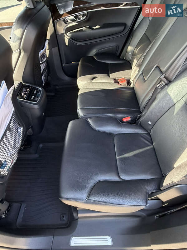 Внедорожник / Кроссовер Volvo XC90 2015 в Одессе