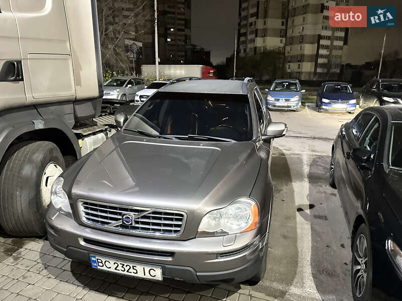 Позашляховик / Кросовер Volvo XC90 2008 в Києві фото 2 Позашляховик / Кросовер Volvo XC90 2008 в Києві