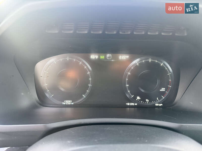 Позашляховик / Кросовер Volvo XC90 2019 в Рівному фото 25 Позашляховик / Кросовер Volvo XC90 2019 в Рівному