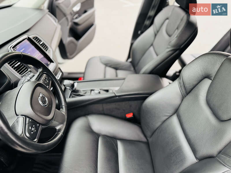 Внедорожник / Кроссовер Volvo XC90 2017 в Здолбунове