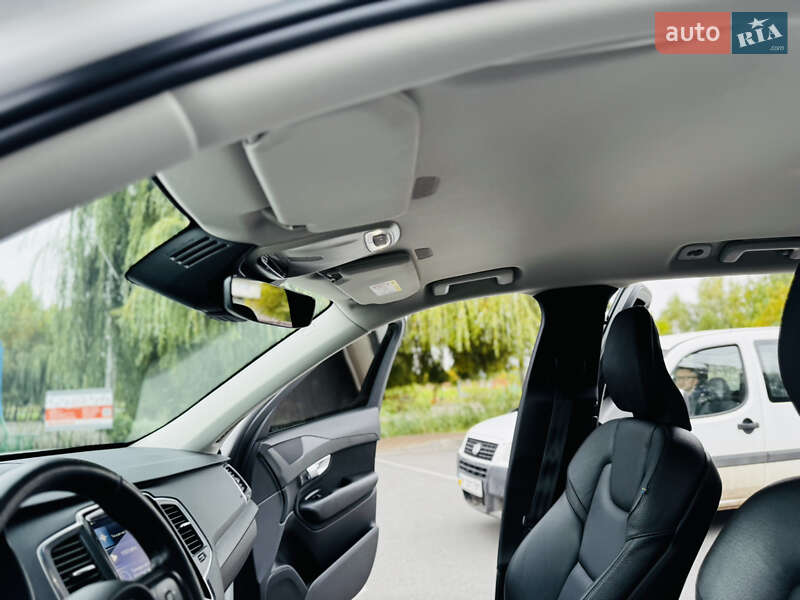 Внедорожник / Кроссовер Volvo XC90 2017 в Здолбунове