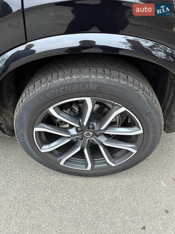 Позашляховик / Кросовер Volvo XC90 2018 в Києві фото 7 Позашляховик / Кросовер Volvo XC90 2018 в Києві