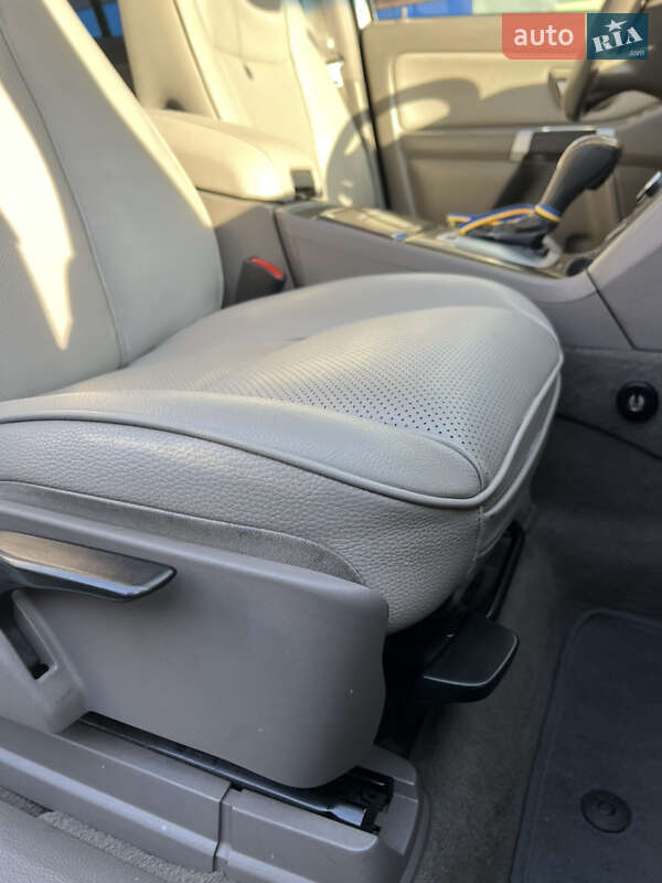 Внедорожник / Кроссовер Volvo XC90 2008 в Житомире фото 11 Внедорожник / Кроссовер Volvo XC90 2008 в Житомире
