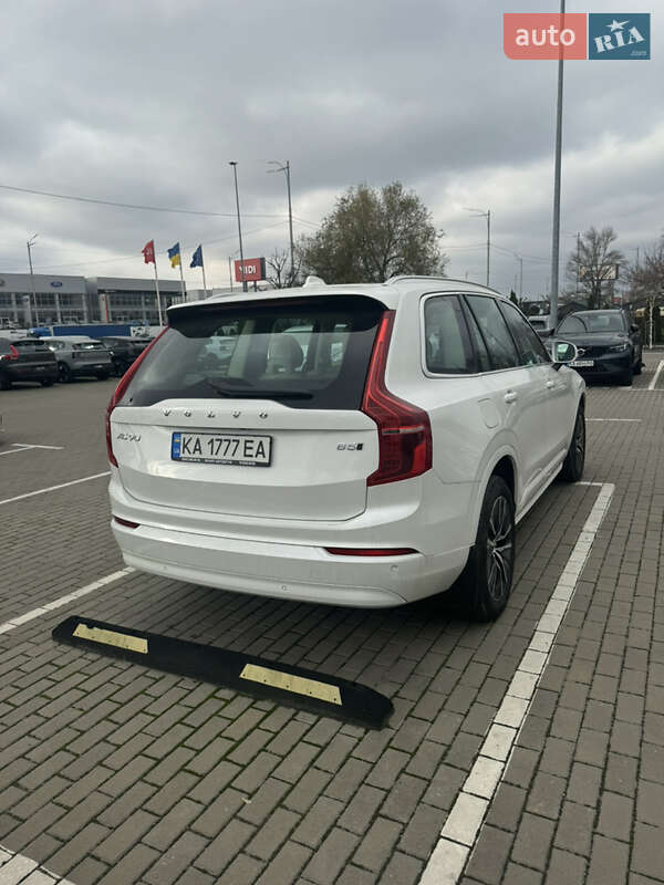 Внедорожник / Кроссовер Volvo XC90 2024 в Киеве