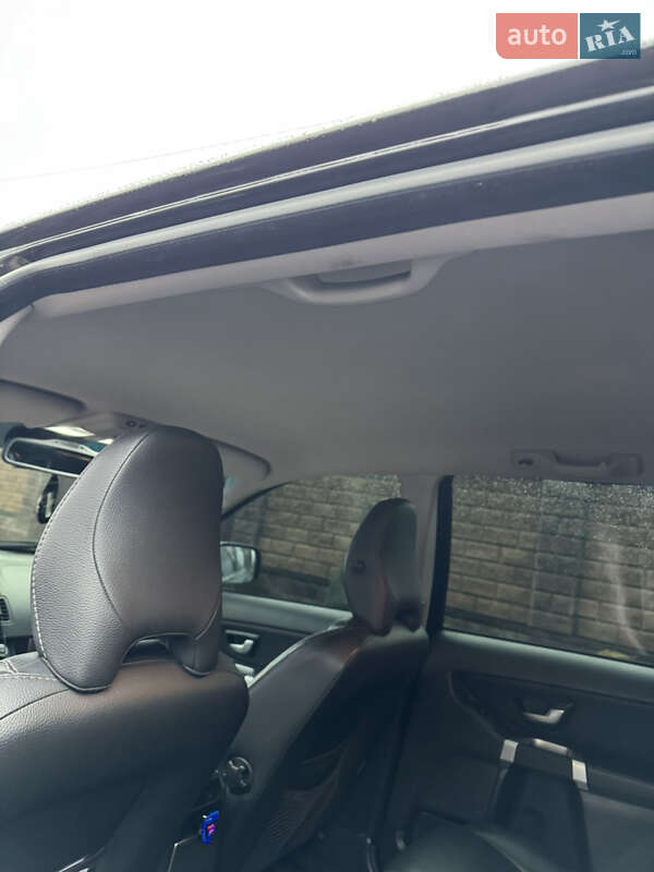 Позашляховик / Кросовер Volvo XC90 2009 в Житомирі