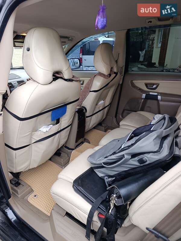 Внедорожник / Кроссовер Volvo XC90 2007 в Луцке