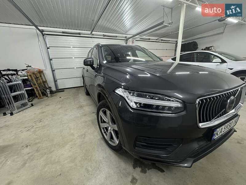 Внедорожник / Кроссовер Volvo XC90 2022 в Киеве