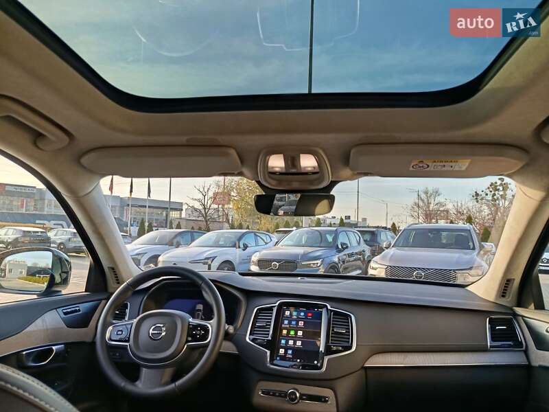 Внедорожник / Кроссовер Volvo XC90 2024 в Киеве