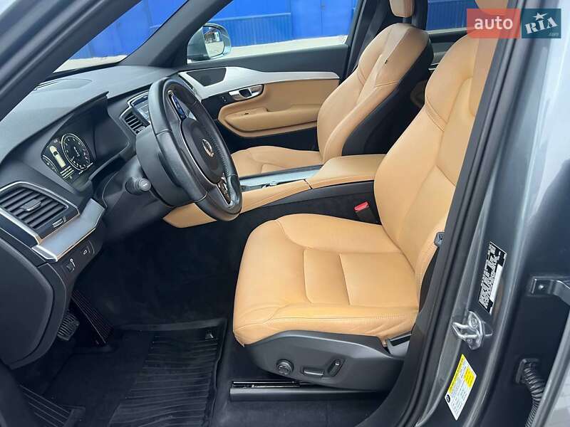 Внедорожник / Кроссовер Volvo XC90 2017 в Тернополе