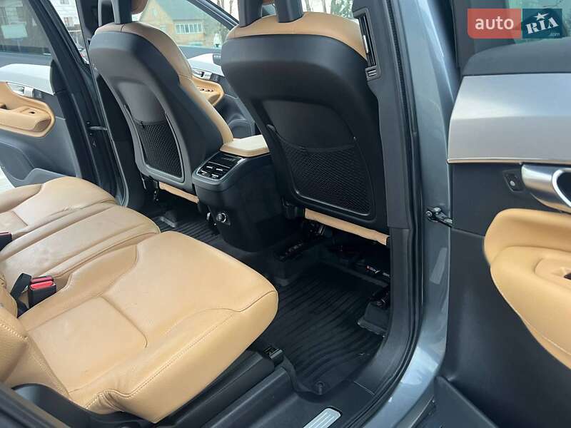 Внедорожник / Кроссовер Volvo XC90 2017 в Тернополе