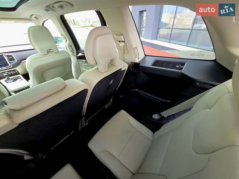 Внедорожник / Кроссовер Volvo XC90 2018 в Ивано-Франковске