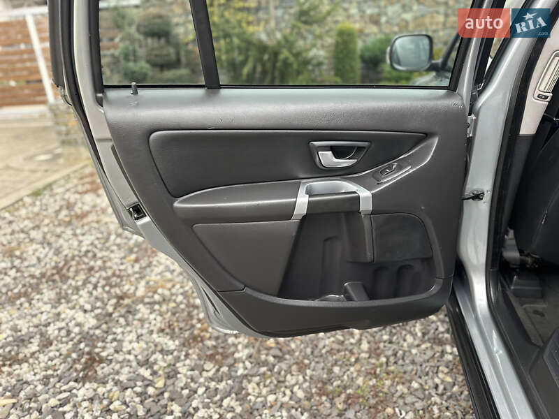 Внедорожник / Кроссовер Volvo XC90 2011 в Стрые