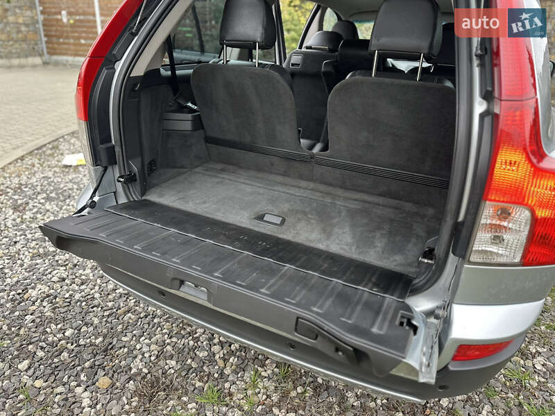 Внедорожник / Кроссовер Volvo XC90 2011 в Стрые