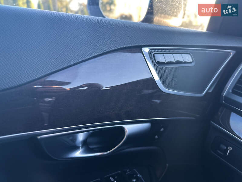 Внедорожник / Кроссовер Volvo XC90 2019 в Дрогобыче