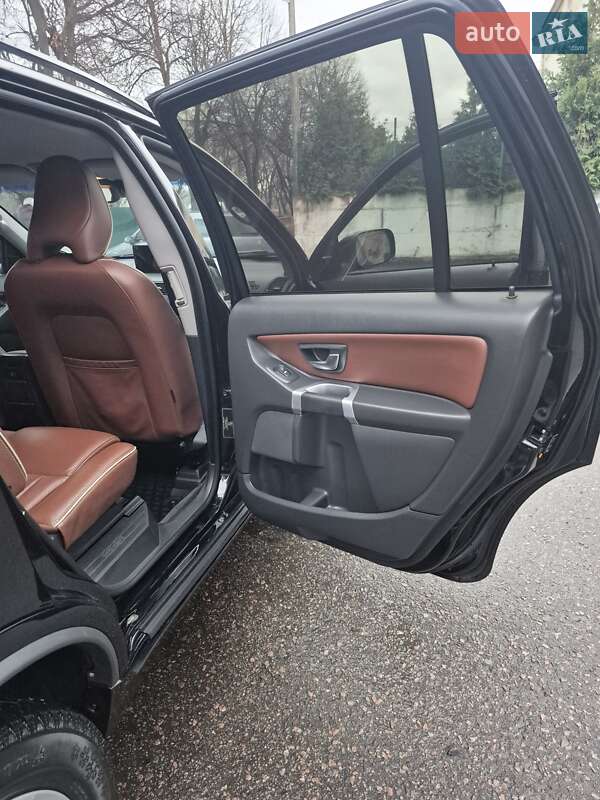 Позашляховик / Кросовер Volvo XC90 2013 в Рівному