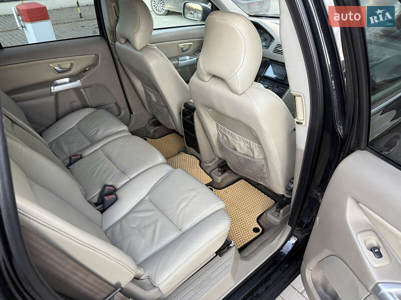 Внедорожник / Кроссовер Volvo XC90 2005 в Кременце