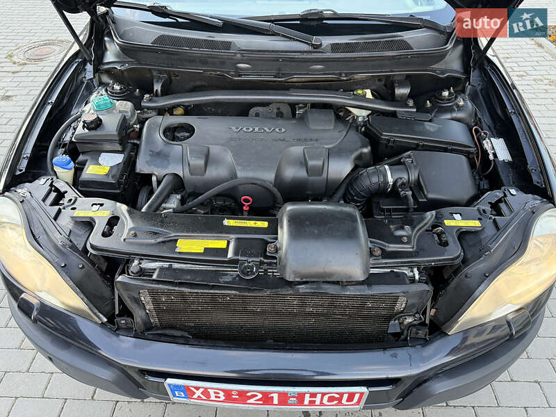 Внедорожник / Кроссовер Volvo XC90 2005 в Кременце