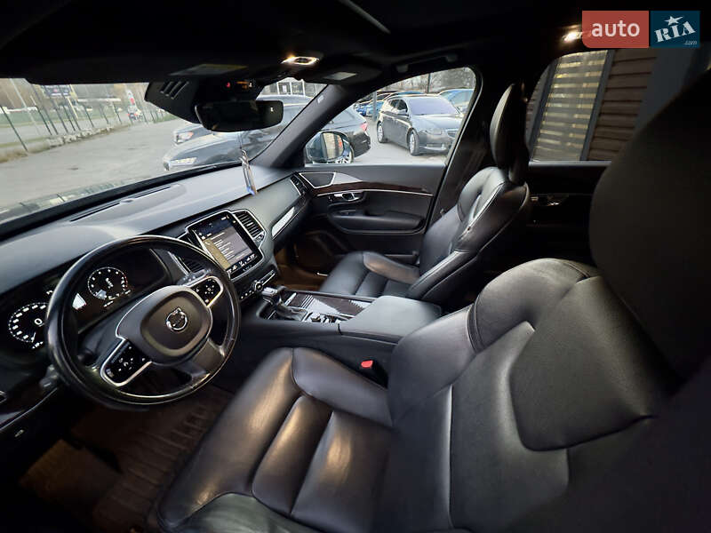 Внедорожник / Кроссовер Volvo XC90 2018 в Виннице фото 25 Внедорожник / Кроссовер Volvo XC90 2018 в Виннице