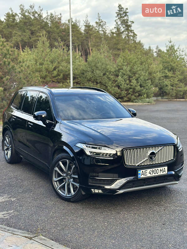 Внедорожник / Кроссовер Volvo XC90 2018 в Новомосковске
